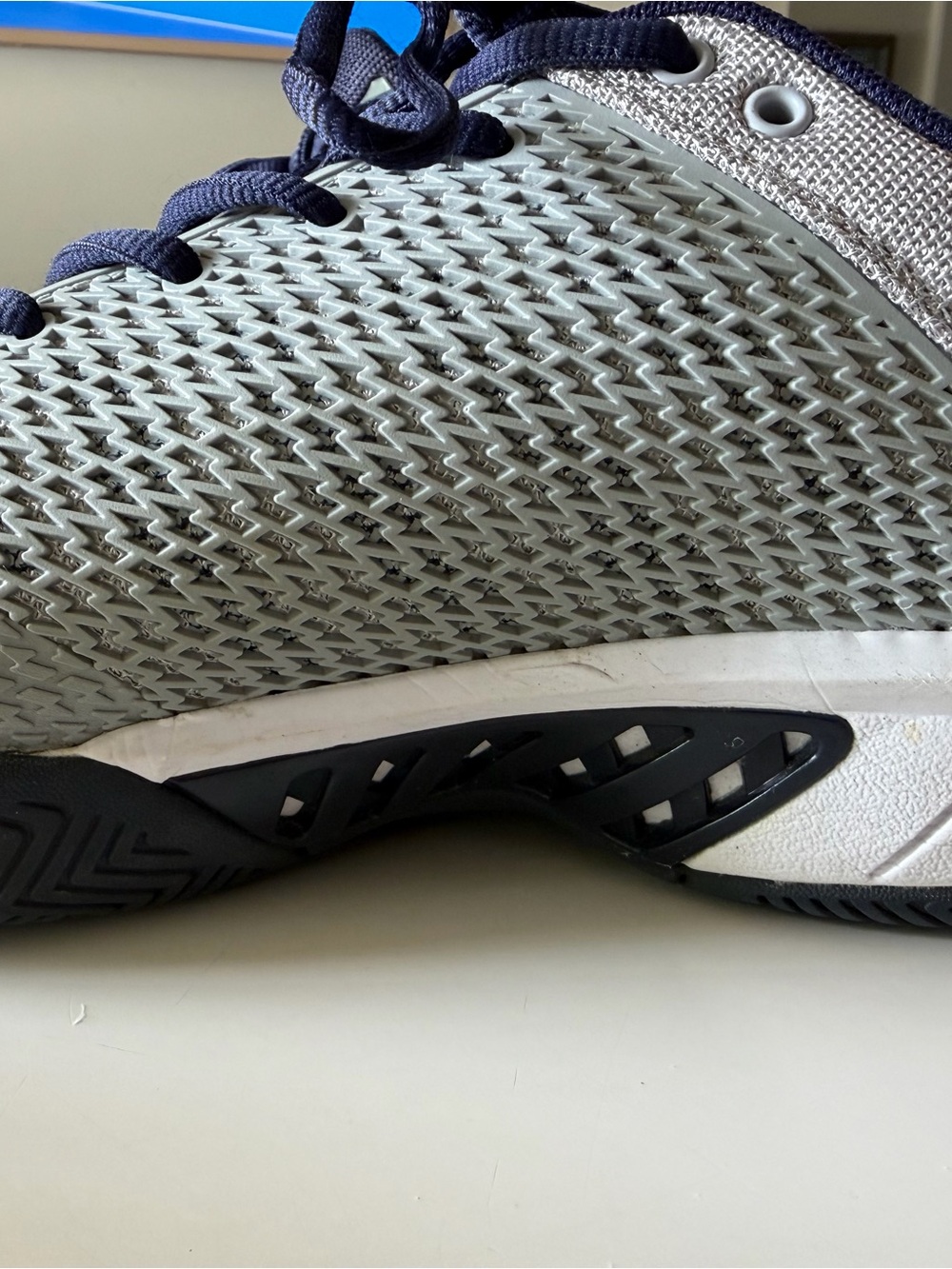 MEN’S SIZE 11 K-SWISS EXPRESS LIGHT PICKLEBALL SHOES NAVY/GRAY - Picture 8 of 13